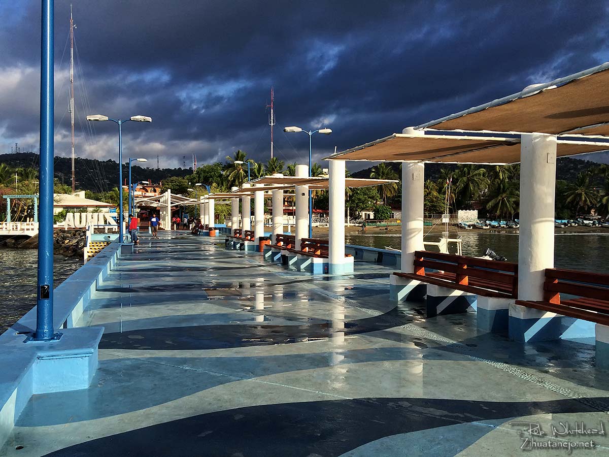 The Zihuatanejo Municipal Pier